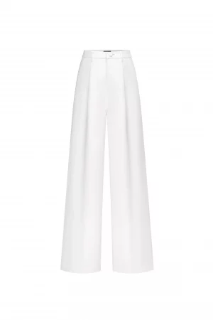 Wide-Leg Trousers in Ivory White